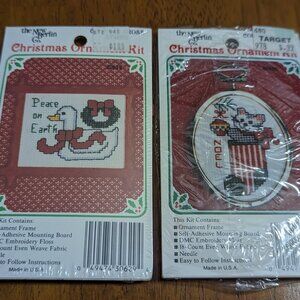 Crewel Needlepoint Vintage The New Berlin Scene Duck and Cat Embroidery Kit Lot
